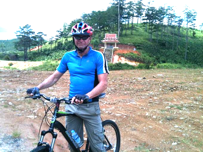 ROBERT MOORE - Partner, Vietnam Bike Tours USA