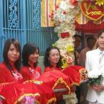 TRADITIONAL VIETNAMESE WEDDING - Receiving the bride